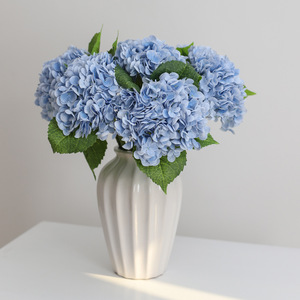 Tallo de hortensia verde claro realista de alta calidad Artificial Real Touch Hortensia blanca 196 pétalos para la decoración del jardín del hogar de la boda - Product Image 6
