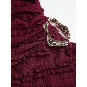 Haut en tricot asymétrique à volants et épaules dénudées pour femme, coupe courte, doux et tendance, idéal pour les soirées - Product Image 4