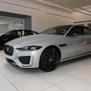 Nuova <span class=keywords><strong>Jaguar</strong></span> XEL R-Dynamic Sedan 2025 Lusso Sportiva 4 Porte 5 Posti Automatica Dark Turbo R17 Euro VI Luci LED Tetto Apribile 360 - Product Image 2