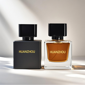 Bán buôn 50ml vuông bơm lại nhỏ rõ ràng rỗng rõ ràng màu Đen du lịch nước hoa chai thủy tinh với nắp màu đen - Product Image 1