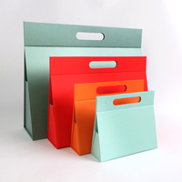 Caja Magnética Plegable Triangular, Cajas de Cartón Rígido con Asa, Papel de 2 mm de Grosor, Embalaje Personalizado con Logotipo Propio para Envío Portátil