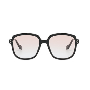 Lunettes de soleil Qianai unisexes, monture PC, protection UV400, type 3 verres, couleur grise, design irrégulier O3-6216 - Product Image 2
