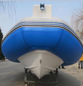 Barco de costilla de fibra de vidrio de alta velocidad 520CM con consola central para buceadores 8 personas Capacidad Diseño duradero y plegable - Product Image 1