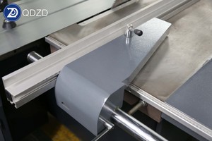 Máy cưa bàn trượt để cắt chính xác và đa năng trong các xưởng chế biến gỗ đa năng - Product Image 5