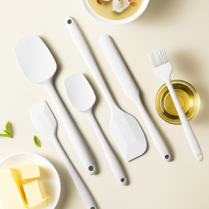 Ensemble de spatules à crème en silicone avec pinceau à huile, lavable au lave-vaisselle et durable, outils de pâtisserie et de boulangerie pour les boulangers amateurs - Product Image 1