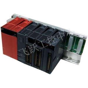 โมดูลอินพุตดิจิตอล Mitsubishi QX10 10 จุด IP54 สำหรับใช้งานในอุตสาหกรรม - Product Image 1