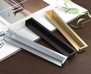 Poignée encastrée en aluminium Feyas Morandi, couleur assortie, pour cuisine, chambre, hôtel - Revêtement de placard rainuré à effet peau - Product Image 1