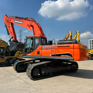 Doosan DX340 DX340LCA d'occasion Excavatrice de taille moyenne de 34 tonnes Excavatrice de terrassement Doosan DX225LCA DX340LCA d'occasion - Product Image 1