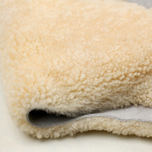 Peau de mouton naturelle de haute qualité, <span class=keywords><strong>fourrure</strong></span> d'animal <span class=keywords><strong>lisse</strong></span> pour doublure de chaussures et vêtement, sacs à main - Product Image 2