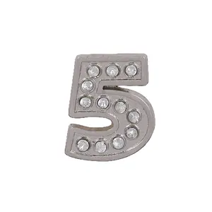 Personnaliser le numéro 5,10,20 strass épinglette Usine En Gros Mode Broche broche