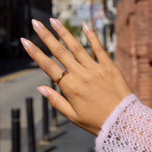 Bague double en or 18 carats et acier inoxydable, design géométrique bicolore, bijoux fins unisexes pour tous les jours - Product Image 2