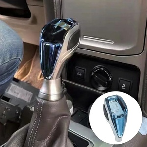 مقبض ناقل الحركة الكريستالي الجديد العالمي للسيارة مع إضاءة LED لسيارات تويوتا، لكزس، هيونداي، ميتسوبيشي، مازدا - Product Image 2