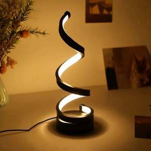 Lámpara de Escritorio Espiral Moderna, Minimalista y Sostenible, de Plástico, con Cable Eléctrico, Luz Ambiental LED de Tres Colores para el Hogar - Product Image 6