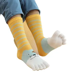批发卡通儿童纯棉5指袜运动跑步透气脚趾袜可爱儿童5指袜