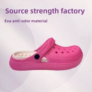 Cro New Cross LeWei Sabots en <span class=keywords><strong>EVA</strong></span> anti-odeur, à semelle épaisse, légers et confortables, pour la plage et le jardin - Product Image 1