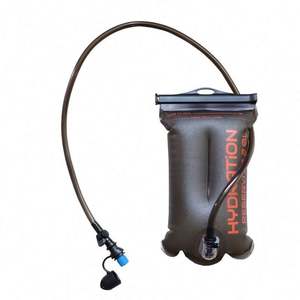 ÉCHANTILLON GRATUIT – Réservoir d'eau tactique personnalisé pour activités de plein air - Product Image 1