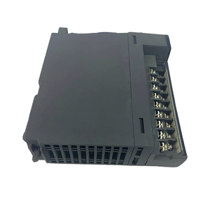 Module de commande PLC Q68ADI Série Q, module d'entrée analogique 8 canaux, 220V, automatisation industrielle - Product Image 6
