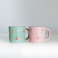 Mug au design unique, style Niche Ins, pour café et eau, mignon, en céramique pressée à la main, compatible lave-vaisselle et micro-ondes, mug de bureau pour couple, cerise
