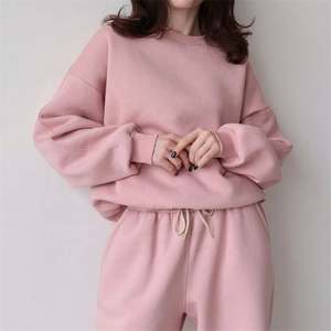 Venta al por mayor Otoño Custom Oversize Fleece Cozy Women Crewneck Jumper Pantalones de chándal Chándal Conjunto de chándal - Product Image 1