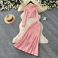 Ensemble 2 pièces en tricot côtelé pour femme, avec applique florale, haut court à col en V et manches longues, et jupe midi évasée taille haute, pour le printemps et l'automne