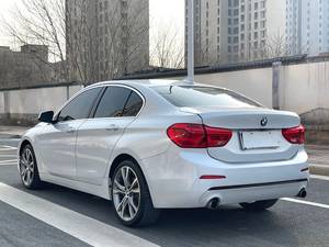 <span class=keywords><strong>BMW</strong></span> <span class=keywords><strong>120i</strong></span> 2.0T <span class=keywords><strong>2017</strong></span>, Automático, Volante a la Izquierda, Gasolina, Turbo, Auto Usado con Cámara Trasera - Product Image 4