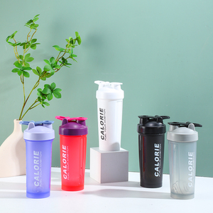 Bouteille <span class=keywords><strong>shaker</strong></span> de protéines personnalisée avec logo, 600 ml, en plastique transparent, pour la gym, le fitness, et les boissons personnalisées. - Product Image 2