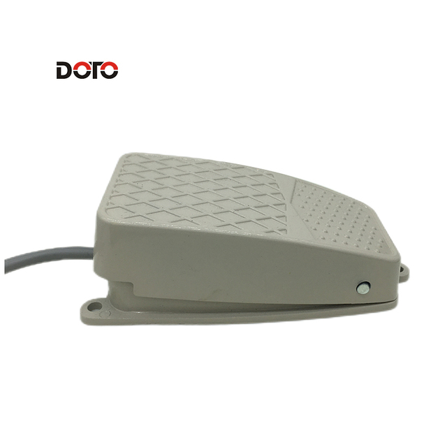 FS-2 Foot Pedal Switch Self-resetting Power Switch NO NC Non-slip Bottom Foot Control Switch Iron Cover
