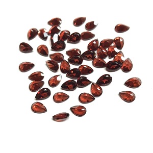Vivaaz Gems AAA Grade 6x8mm grenat rouge naturel IGI certifié pierre précieuse en vrac en forme de poire à facettes coupe rouge couleur semi-précieuse - Product Image 3