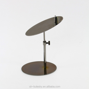 Exhibidores de Zapatos Ajustables de Acero Inoxidable Dorado, Modernos y Sencillos, Estantes Metálicos para Zapatos de Mujer - Product Image 4