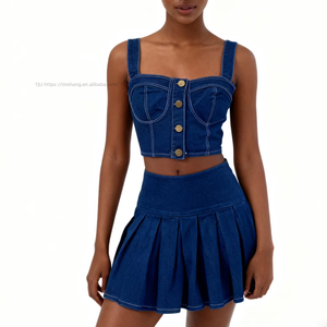 Ensemble 2 pièces en denim pour femmes, haut court sans manches et jupe plissée mini, tendance - Product Image 1