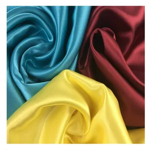 50D चमकदार बुना साटन स्पैन्डेक्स कपड़े 95GSM पॉलिएस्टर उज्ज्वल लोचदार साटन के लिए रंगे Softhand और जल्दी शुष्क नाइटवियर