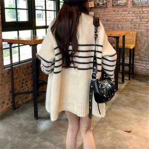 <span class=keywords><strong>2026</strong></span> Lente Nieuwe Aankomst Mode Dame Diepe V-Hals <span class=keywords><strong>Batwing</strong></span> Mouw Gestreepte Trui Jas Casual Single Dames Vesten - Product Image 4