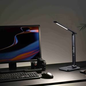 10W LED <span class=keywords><strong>Lampe</strong></span> de bureau contemporaine Touch Control Flexo <span class=keywords><strong>Lampe</strong></span> de table 5 niveaux de luminosité Type-C E26 AC Affichage LCD en plastique Écologique - Product Image 2