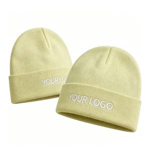 Vente en gros de bonnets en tricot d'hiver chauds de couleur unie avec logo brodé personnalisé pour les événements d'entreprise, cadeaux promotionnels, bonnets design - Product Image 1