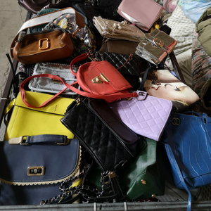 Abbigliamento usato dalla cina nell'africa della balla - Product Image 1