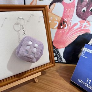 Mini peluches colorées et moelleuses en forme de dés, porte-clés, breloques de sac et décorations, vente en gros - Product Image 5