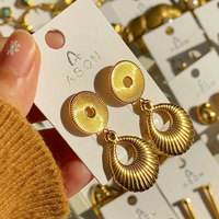 Anting Anti Karat Hipoalergenik Baja Tahan Karat 316l Berlapis Emas Pvd 18k 14k Perhiasan Desainer Mewah untuk Wanita