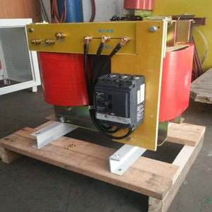 Transformador Trifásico a Monofásico SDB-40KVA, Transformador de 380v Trifásico a 220v Monofásico, Personalizable Bajo Demanda - Product Image 3