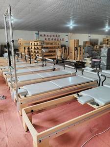 Reformer de Pilates professionnel en bois d'érable avec tour complète et ensemble complet d'équipement de yoga pour studio - Product Image 5