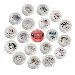 Magnifiques pierres précieuses dentaires, décorations de diamants pour les dents, ornements en cristal dentaire, 50 pièces/boîte - Product Image 1