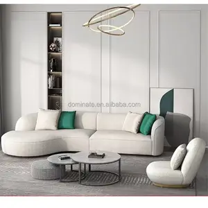 أريكة غرفة المعيشة من النسيج المخملي المقوس باللون الأبيض الفاخر ذات الإضاءة الحديثة