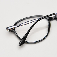 2025 lunettes œil de chat Anti lumière bleue/UV400/lentilles de transition mode cadre carré lunettes pour femmes