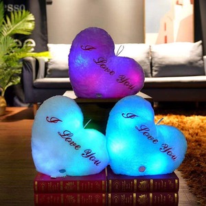 Oreiller en peluche étoile à cinq branches lumineuse <span class=keywords><strong>et</strong></span> colorée 2026, cadeau de la Saint-Valentin pour petite amie, ornement décoratif, cadeau d'entreprise - Product Image 3