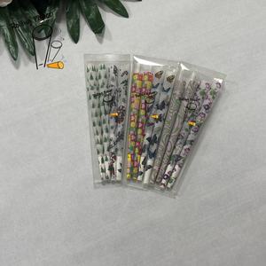 Venta al por mayor de papel de liar marrón de varios tamaños con LOGO personalizado, rollo de papel de colores extra grande, accesorios para fumar - Product Image 2