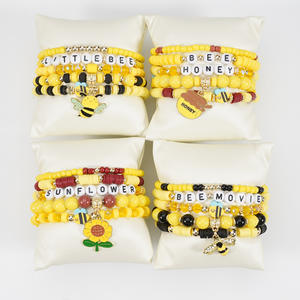 Ensemble de bracelets perlés sur le thème des abeilles avec pendentif de dessin animé pour enfants et filles, bijoux fantaisie, cadeau fabriqué en Chine - Product Image 2