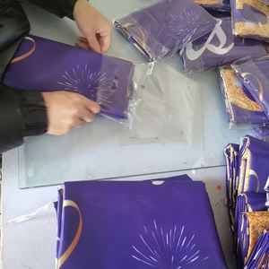 Bannières publicitaires d'extérieur personnalisées pour concessionnaires, drapeaux européens double face, impression numérique polyester/soie sur mesure - Product Image 3