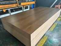 E1 Estándar 4*8 Multicolor Melamina con cara de densidad media Tablero de fibra Gabinete Tablero Chapa Madera contrachapada Escritorio de oficina Mesa de centro