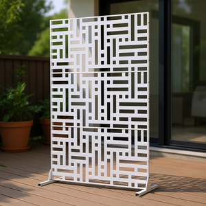 Paravent extérieur en métal blanc 47 po x 76 po, design contemporain pour porte patio et fenêtre, facile à installer - Product Image 3
