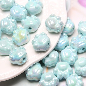 Nouvelles perles de patte de chat en acrylique pour bracelet à bricoler soi-même et fabrication de bijoux de chaîne de téléphone - Product Image 4