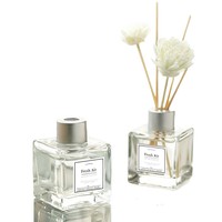 Diffuseur de parfum d'ambiance aux fleurs séchées et bâtonnets de rotin bois de santal, pour aromathérapie et décoration intérieure
